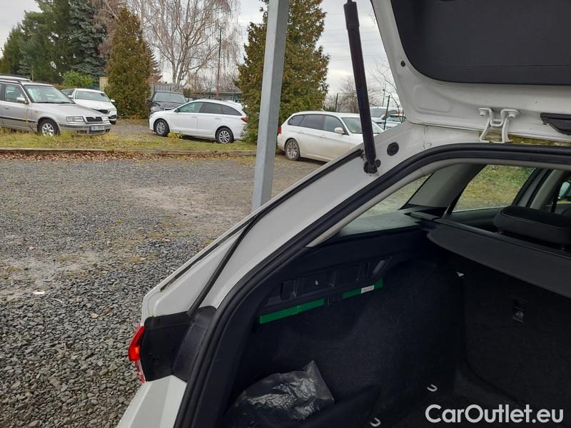  Skoda  Octavia  Combi (NX3)(2020) Oct.Combi 2.0TDI 110 Style AT #8