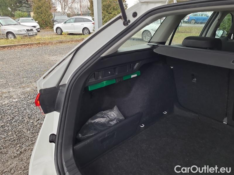  Skoda  Octavia  Combi (NX3)(2020) Oct.Combi 2.0TDI 110 Style AT #7