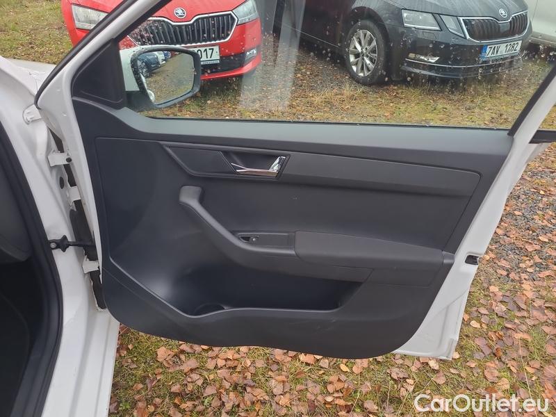  Skoda  Fabia  Combi (2015)  Com.1.0TSI 70 Style #23