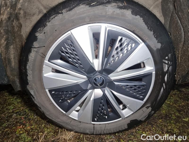  Skoda  Karoq  (NU)(2017->)  2.0 TDI 85 Style AT 5d #3