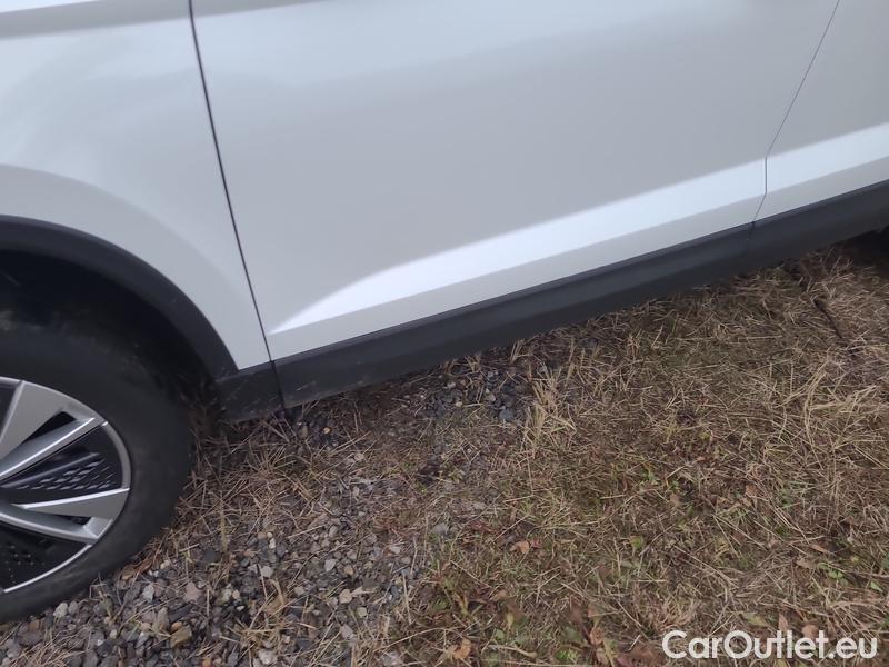  Skoda  Karoq  (NU)(2017->)  2.0 TDI 85 Style AT 5d #5