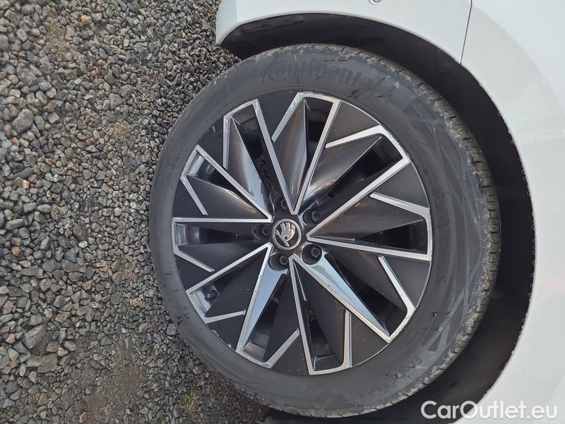  Skoda  Superb  2 (2008) Supe.FL2.0TDI 110 L&K AT #5