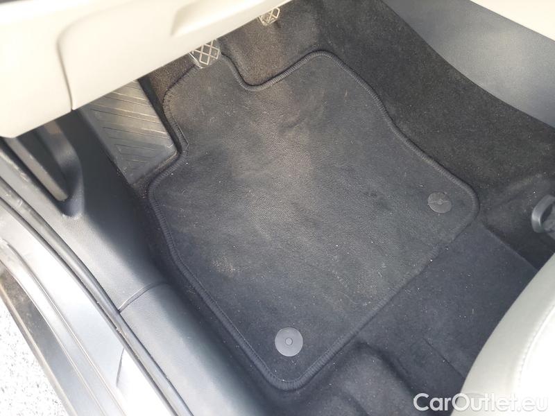  Skoda  Octavia  Lim. (NX3)(2020)  1.5TSI 110 Style 5d #2