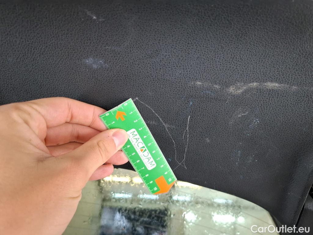  Nissan  Juke NISSAN  5p Crossover dCi 110 N-CONNECTA #33