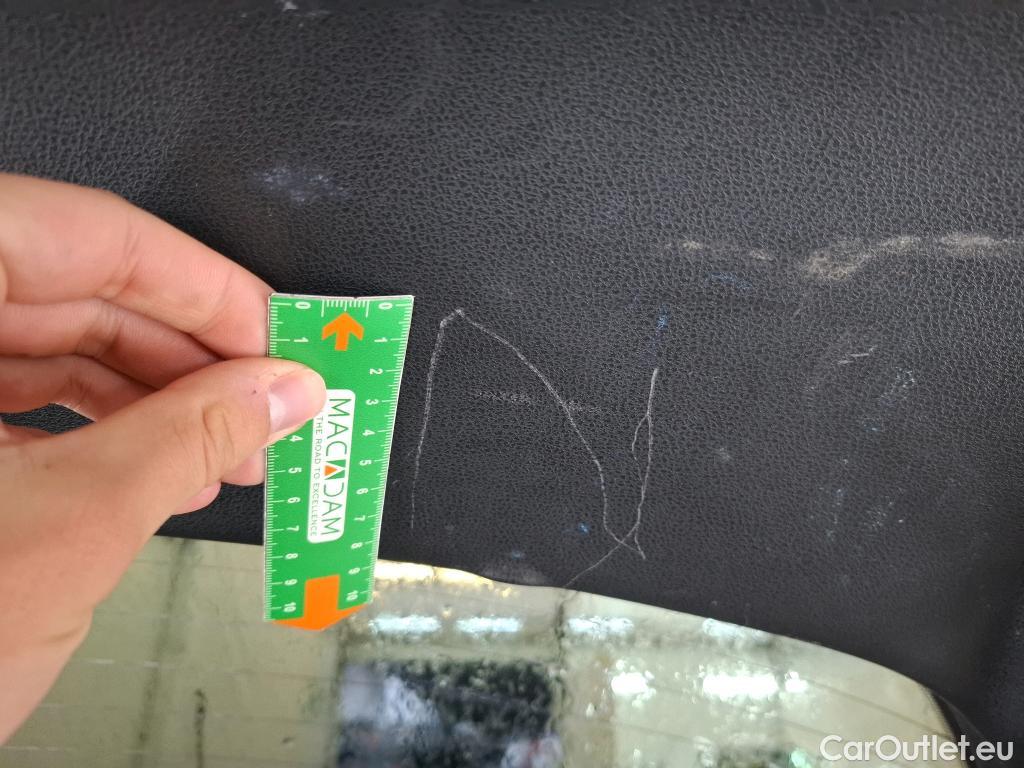  Nissan  Juke NISSAN  5p Crossover dCi 110 N-CONNECTA #32