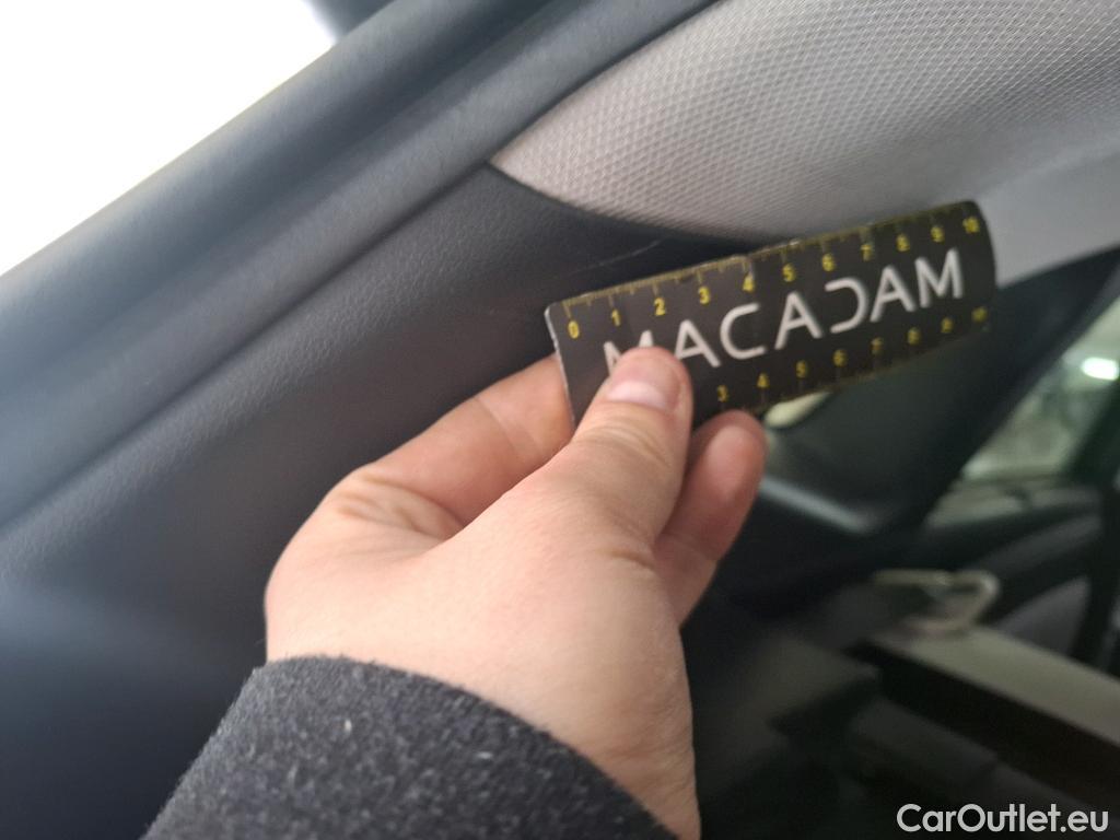  Hyundai  Tucson HYUNDAI  / 2020 / 5P / SUV 1.6 HYBRID 230 EXECUTIVE #7