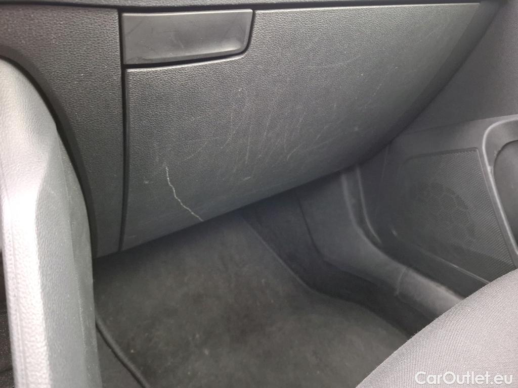  Skoda  Karoq SKODA  / 2017 / 5P / SUV 2.0 TDI 116ch DSG7 Ambition #26