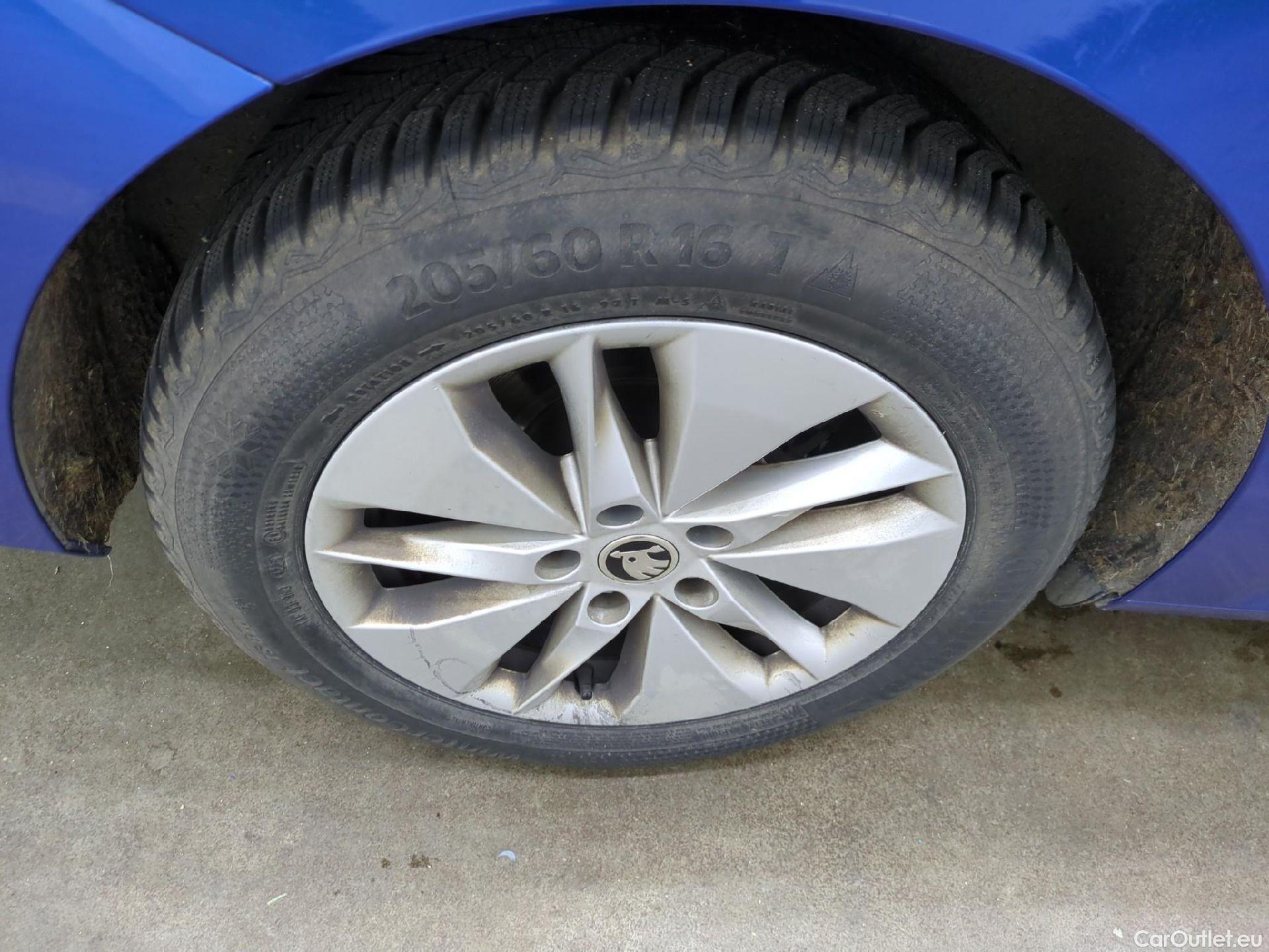  Skoda  Octavia  Break Business 2.0 TDI 115CV BVA7 E6d #6