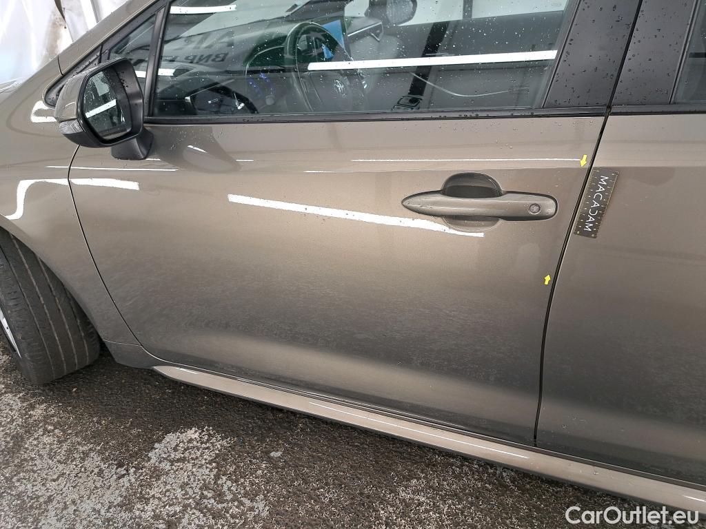  Toyota  Corolla TOYOTA  Touring Sports / 2018 / 5P / Break Hybride 122h Dynamic Business Beyond Zer #1