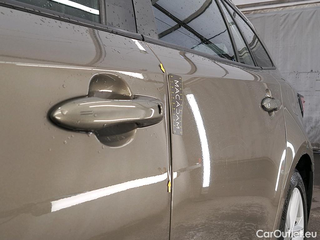  Toyota  Corolla TOYOTA  Touring Sports / 2018 / 5P / Break Hybride 122h Dynamic Business Beyond Zer #3