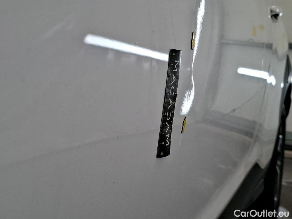  Hyundai  Konna Kona Business Hybrid 2WD 1.6 GDI 140CV BVA6 E6d #4