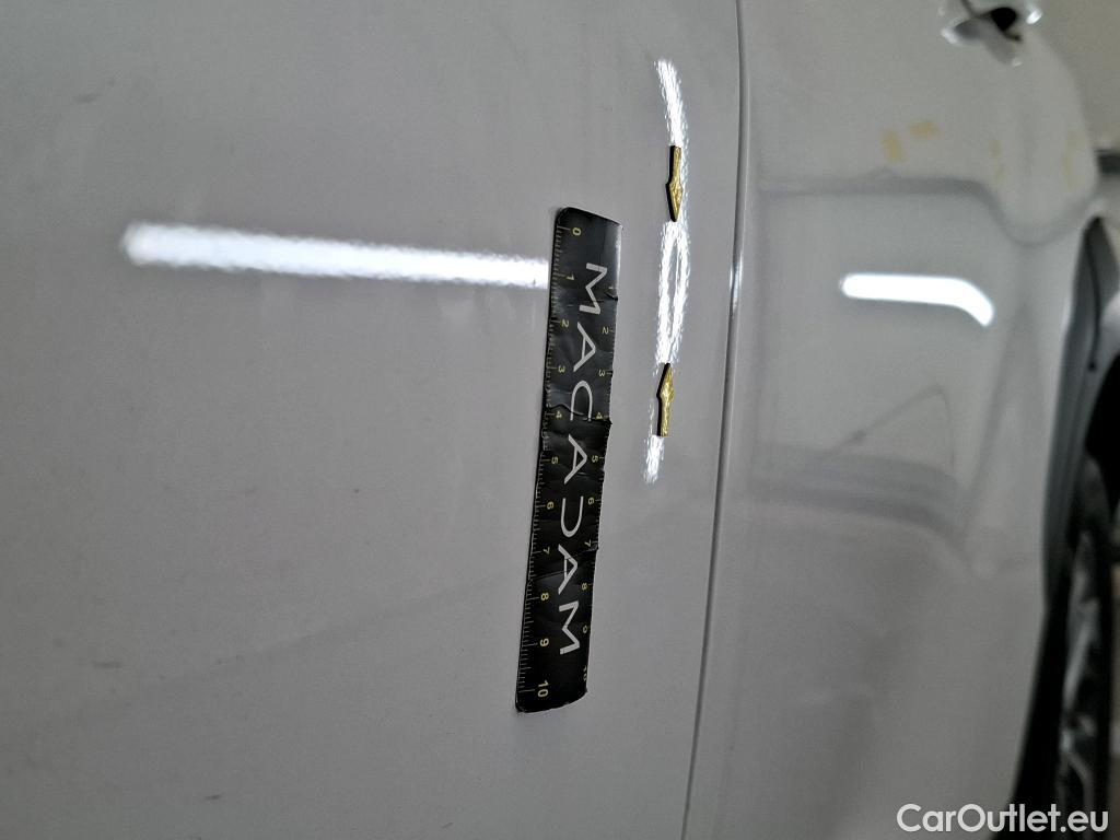  Hyundai  Konna Kona Business Hybrid 2WD 1.6 GDI 140CV BVA6 E6d #8