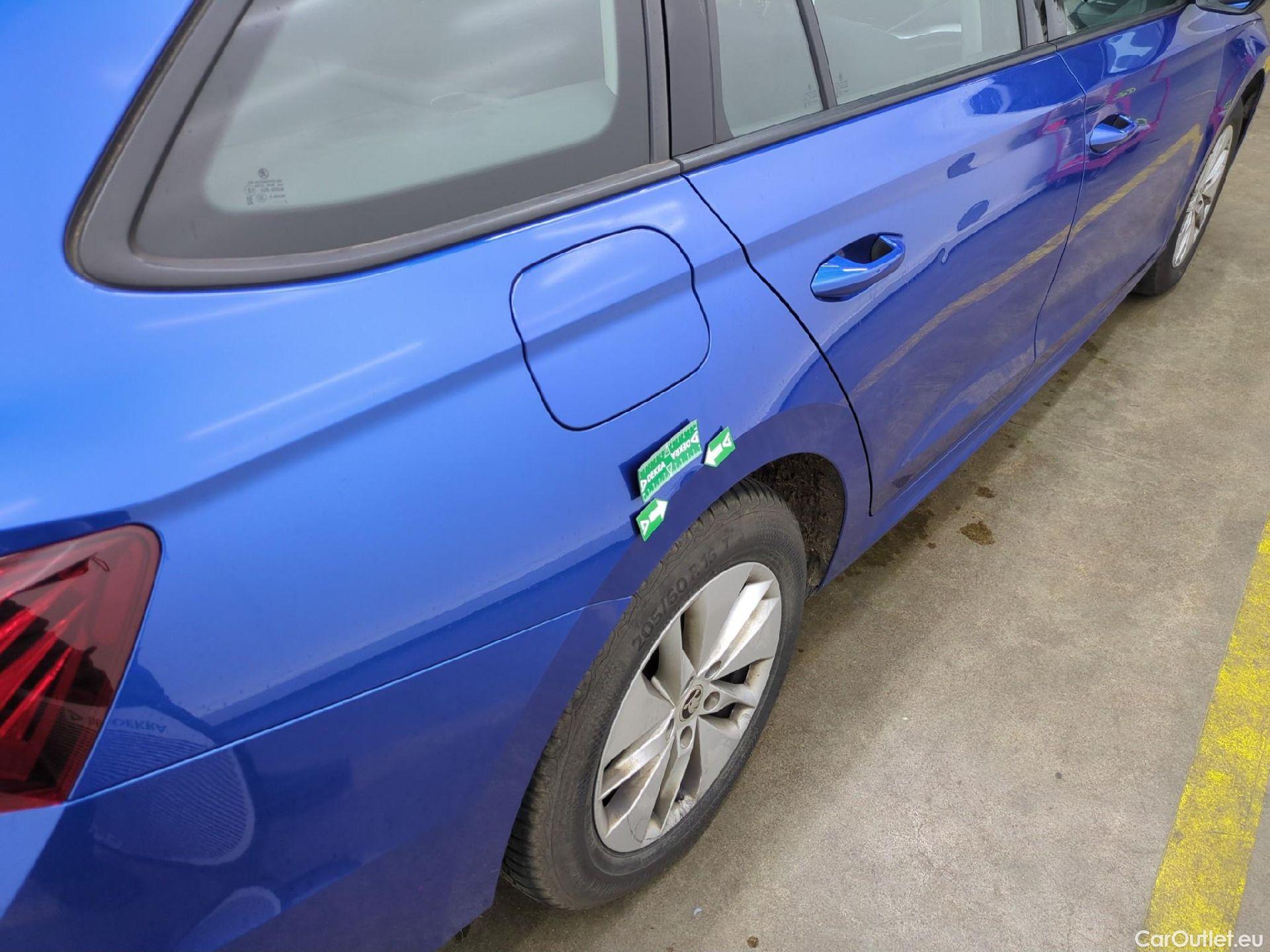  Skoda  Octavia  Break Business 2.0 TDI 115CV BVA7 E6d #8