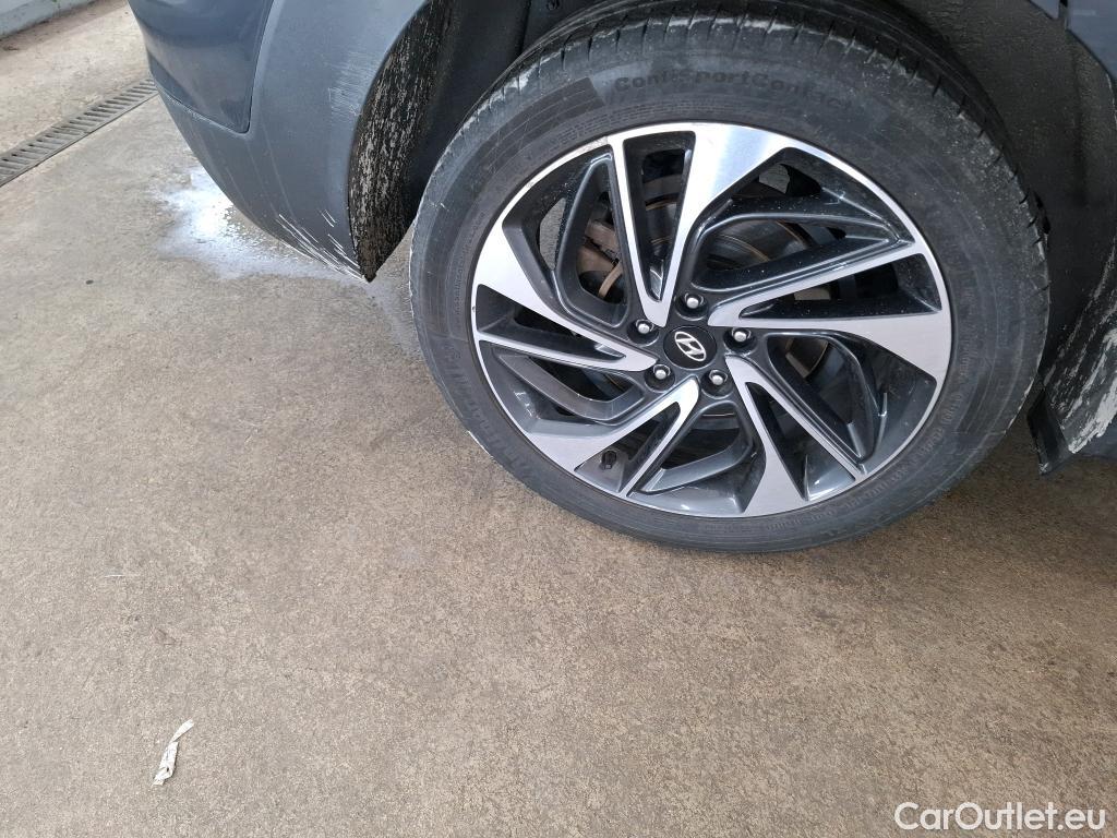  Hyundai  Tucson  Executive 2WD 1.6 CRDi 135CV BVA7 E6dT #9