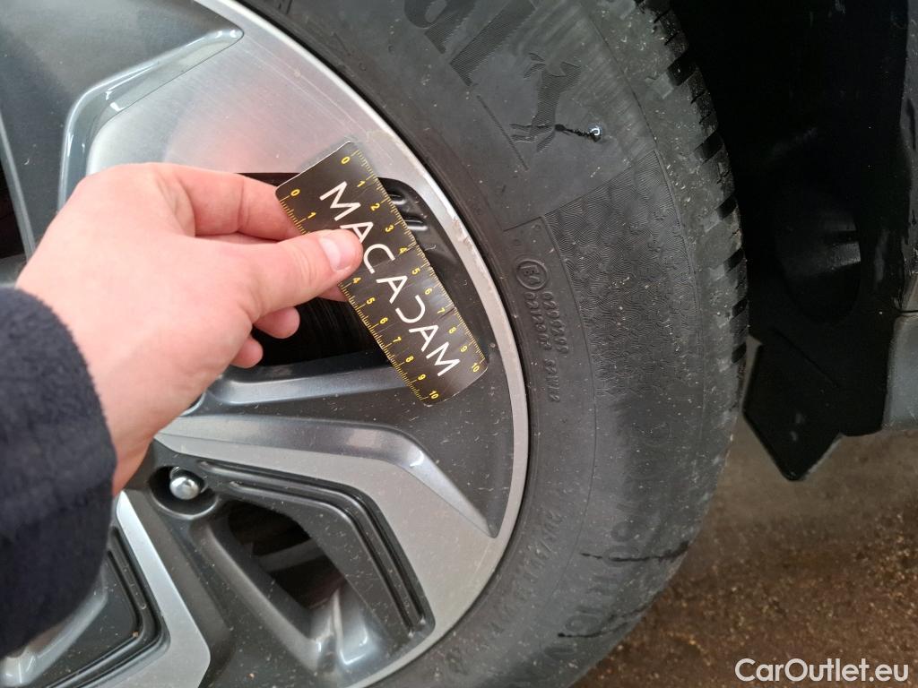  Hyundai  Konna Kona Business Hybrid 2WD 1.6 GDI 140CV BVA6 E6d #35