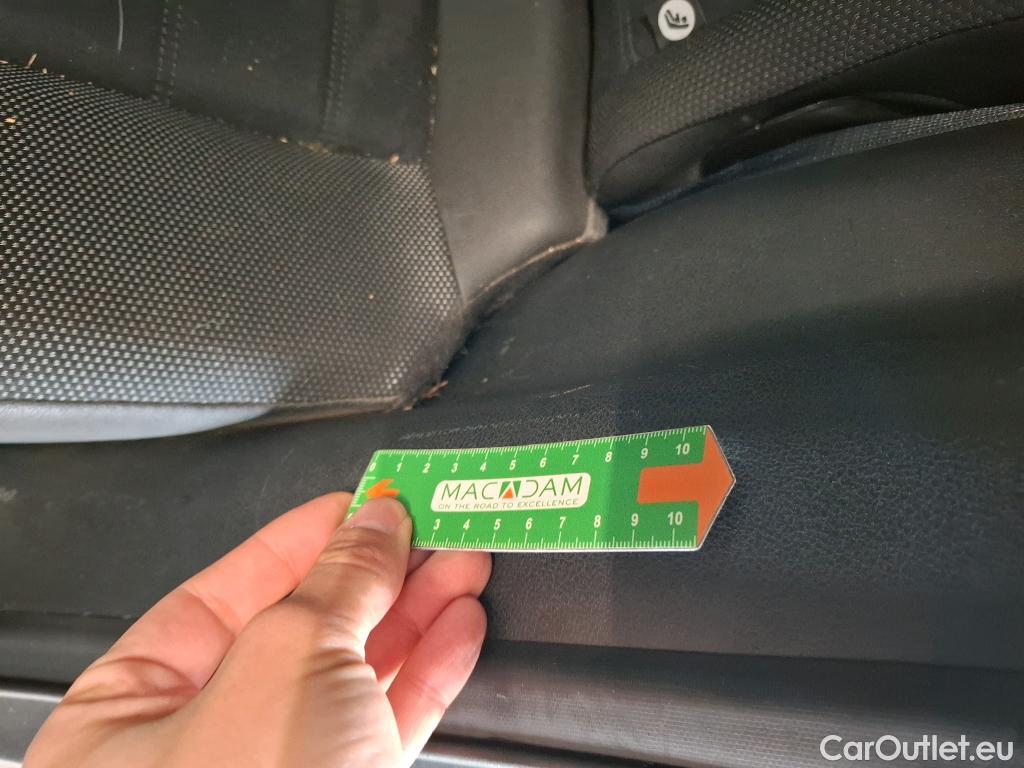  Nissan  Juke NISSAN  5p Crossover dCi 110 N-CONNECTA #42