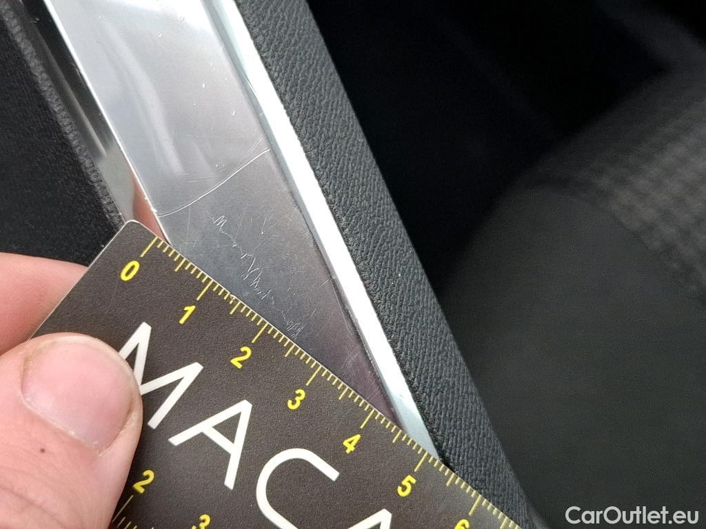  Peugeot  3008  Active Pack 1.5 HDi 130CV BVA8 E6d #19