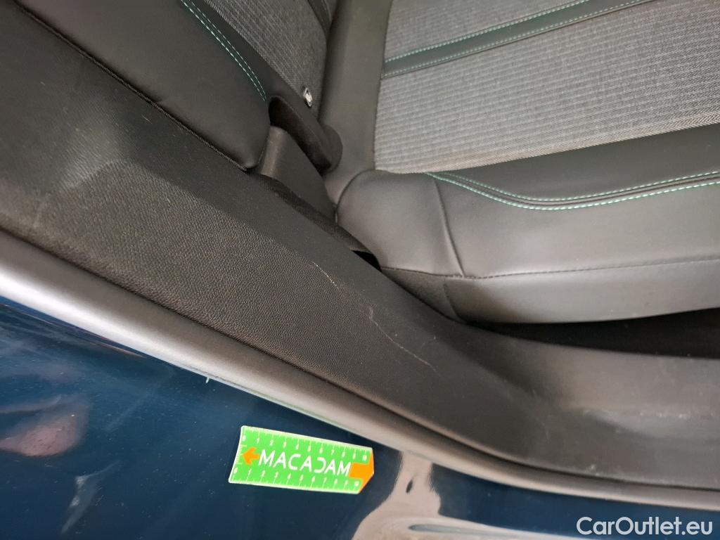  Peugeot  3008  Allure Pack 1.5 HDi 130CV BVA8 E6d #14