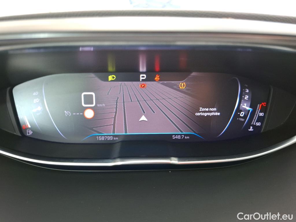  Peugeot  3008  Allure Pack 1.2 PureTech 130CV BVA8 E6d #15