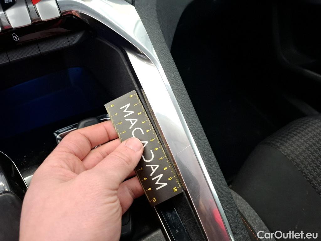  Peugeot  3008  Active Pack 1.5 HDi 130CV BVA8 E6d #18