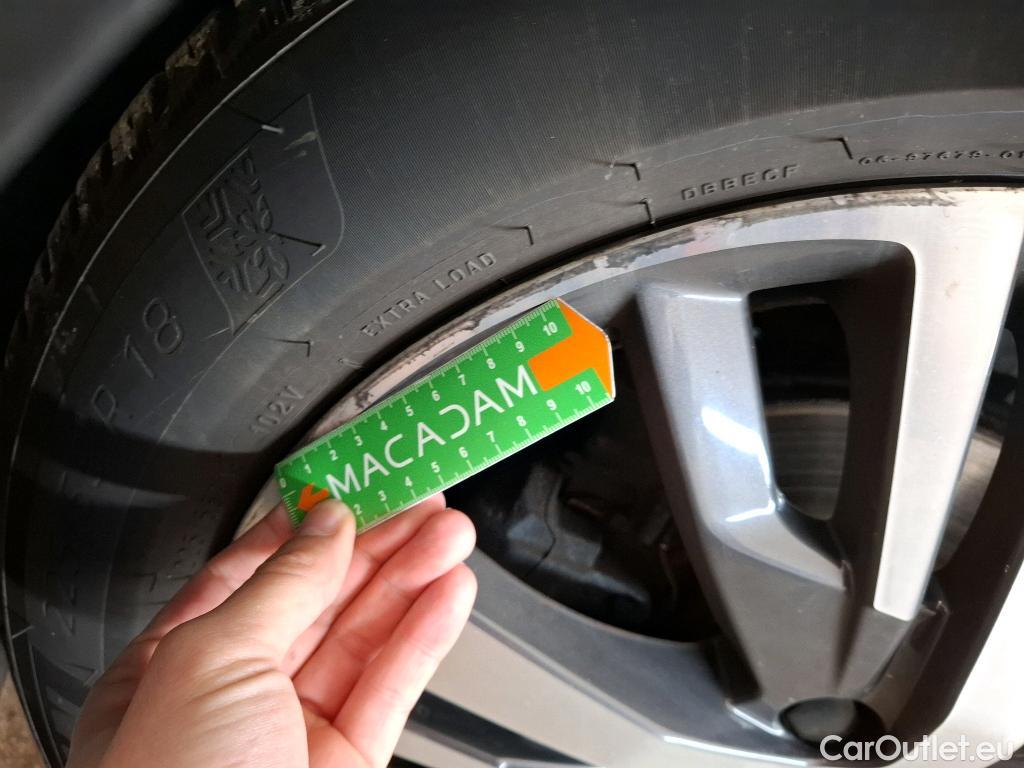  Peugeot  3008  Allure Pack 1.5 HDi 130CV BVA8 E6d #12