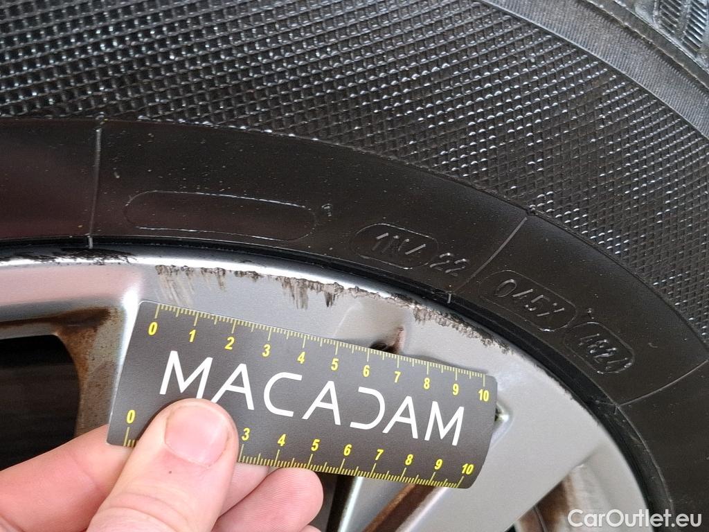  Peugeot  3008  Active Pack 1.5 HDi 130CV BVA8 E6d #16