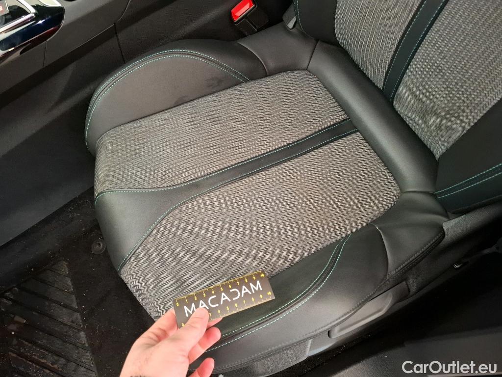  Peugeot  3008  II Allure Pack 1.2 PureTech 130CV BVA8 E6d #17