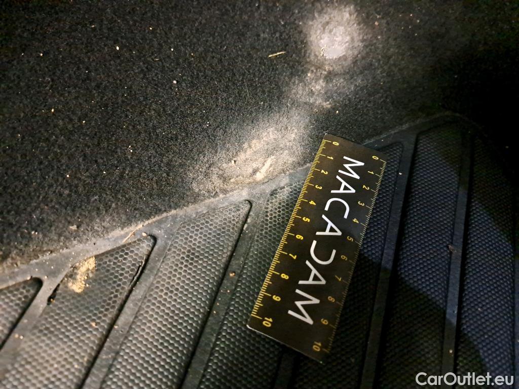  Peugeot  5008  Allure 1.5 HDi 130CV BVM6 7 Sieges E6d #29