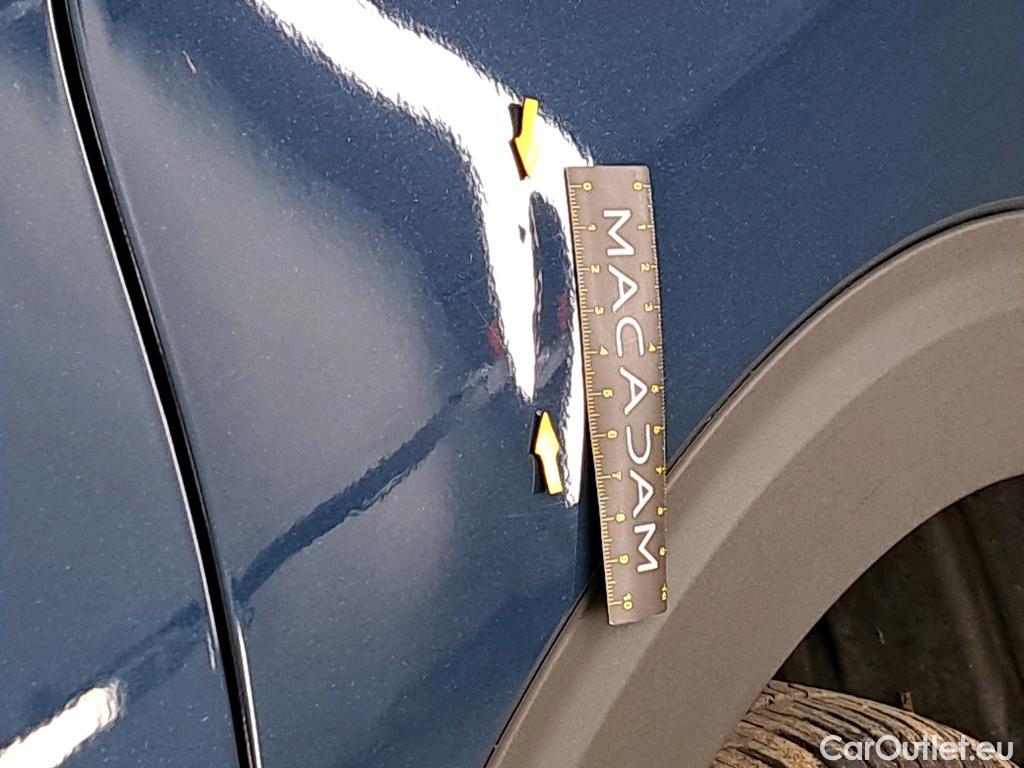  Peugeot  5008  Allure 1.5 HDi 130CV BVM6 7 Sieges E6d #8