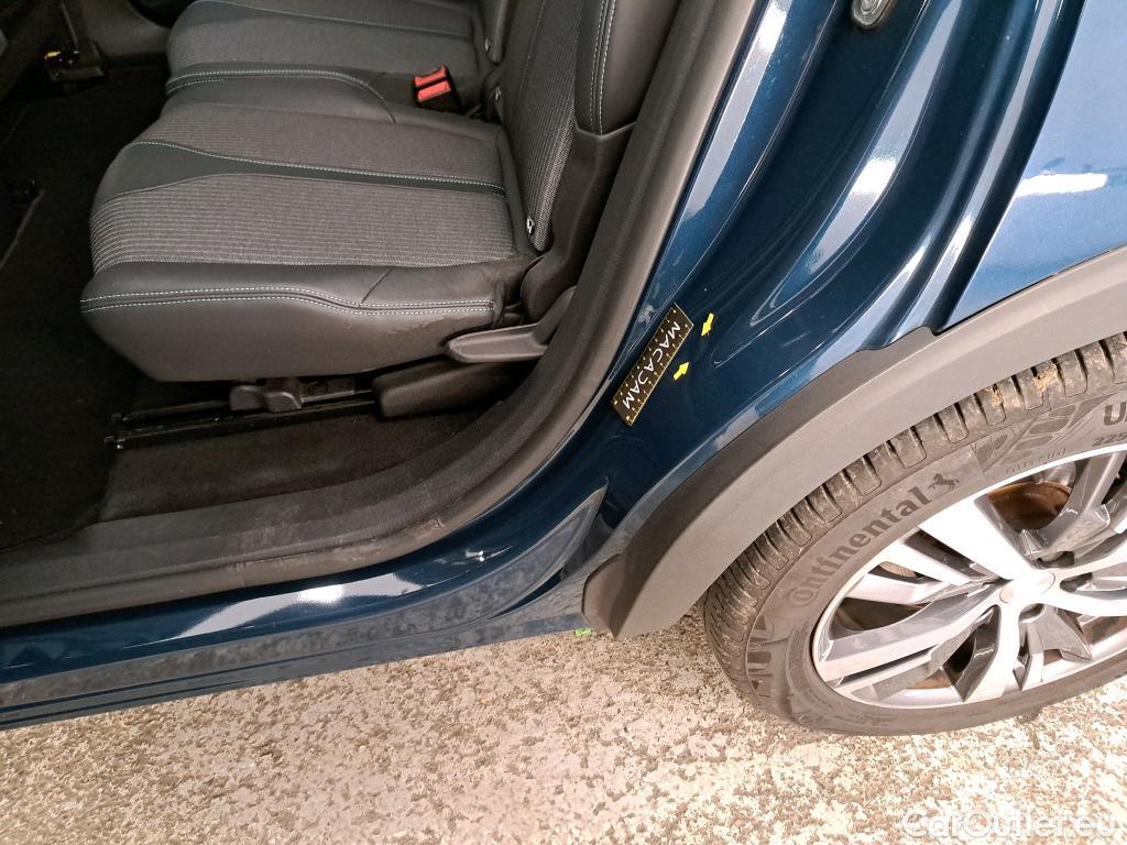  Peugeot  5008  Allure 1.5 HDi 130CV BVM6 7 Sieges E6d #32