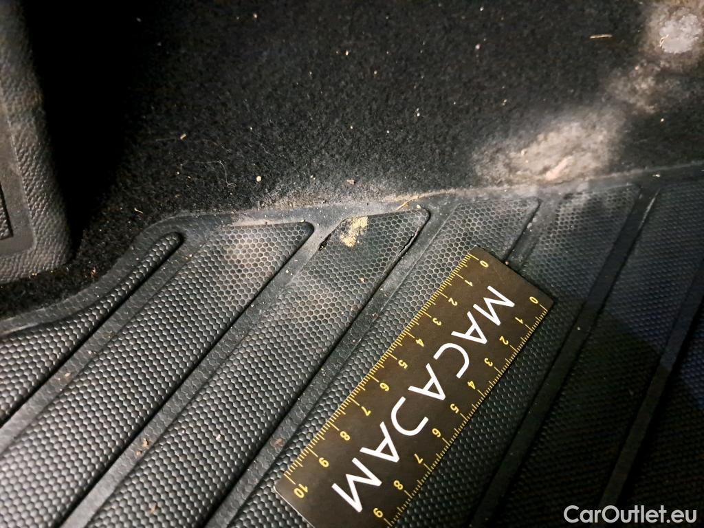  Peugeot  5008  Allure 1.5 HDi 130CV BVM6 7 Sieges E6d #31