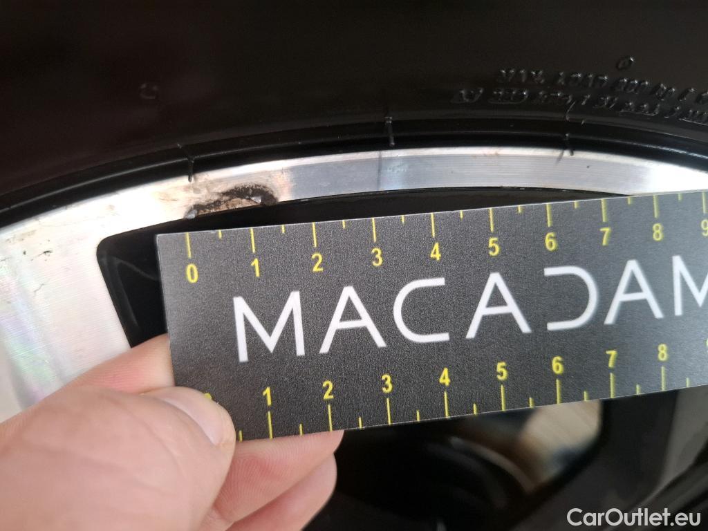  Peugeot  2008  Allure Business 1.5 HDi 130CV BVA8 E6d #33