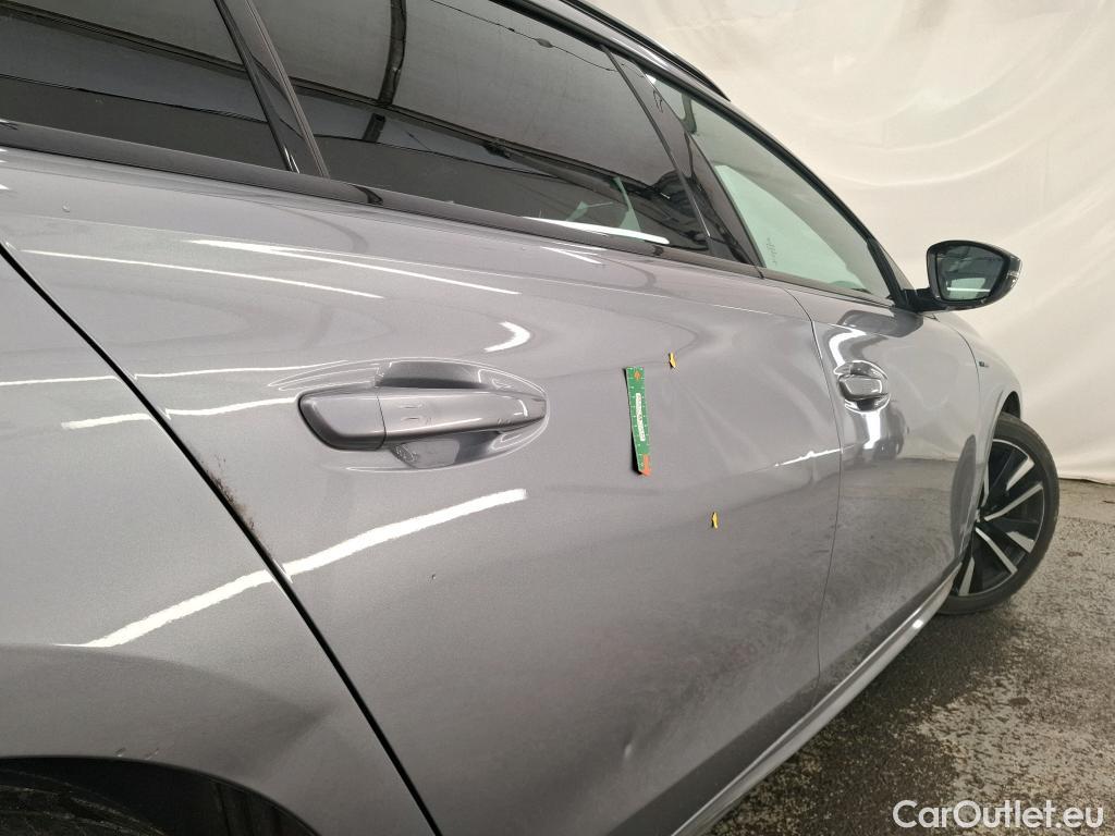  Peugeot  508 PEUGEOT  SW / 2018 / 5P / Break HYBRID 225 E-EAT8 GT LINE #3