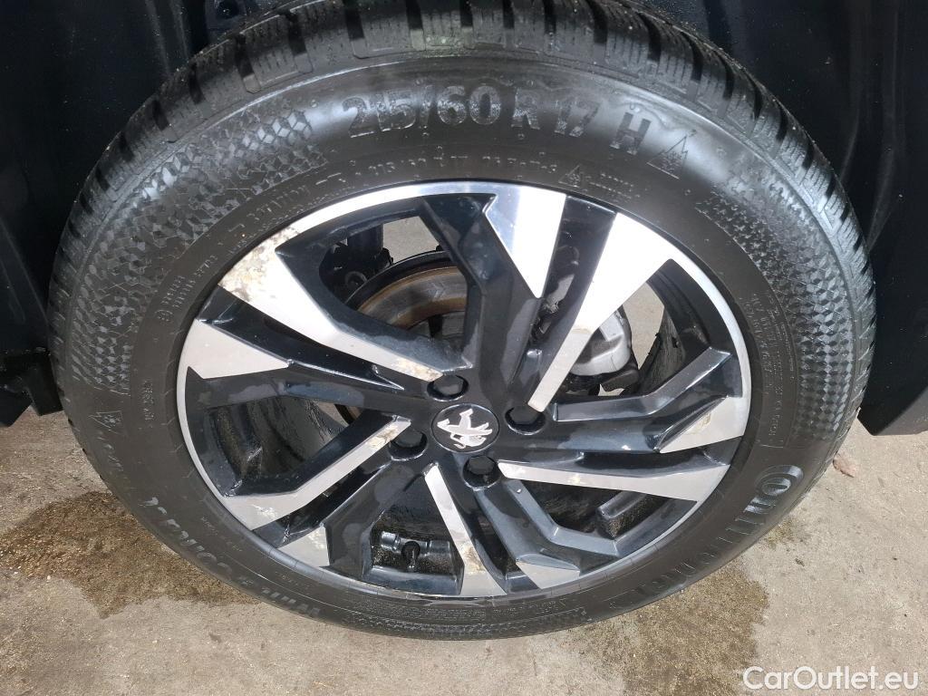  Peugeot  2008  Allure Business 1.5 HDi 130CV BVA8 E6d #38