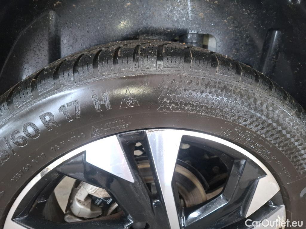  Peugeot  2008  Allure Business 1.5 HDi 130CV BVA8 E6d #64