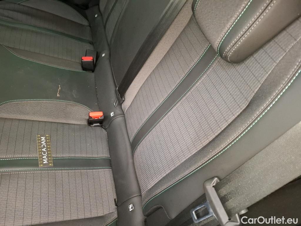  Peugeot  2008  Allure Business 1.5 HDi 130CV BVA8 E6d #77