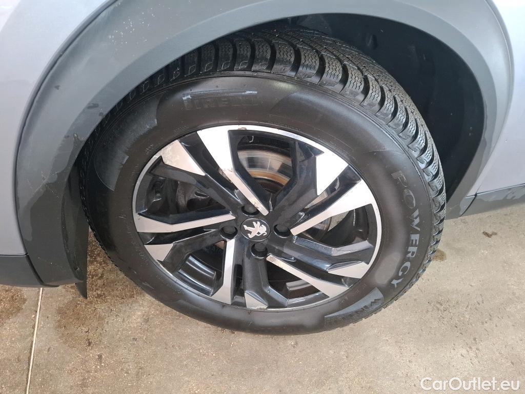  Peugeot  2008  Allure Business 1.5 HDi 130CV BVA8 E6d #70