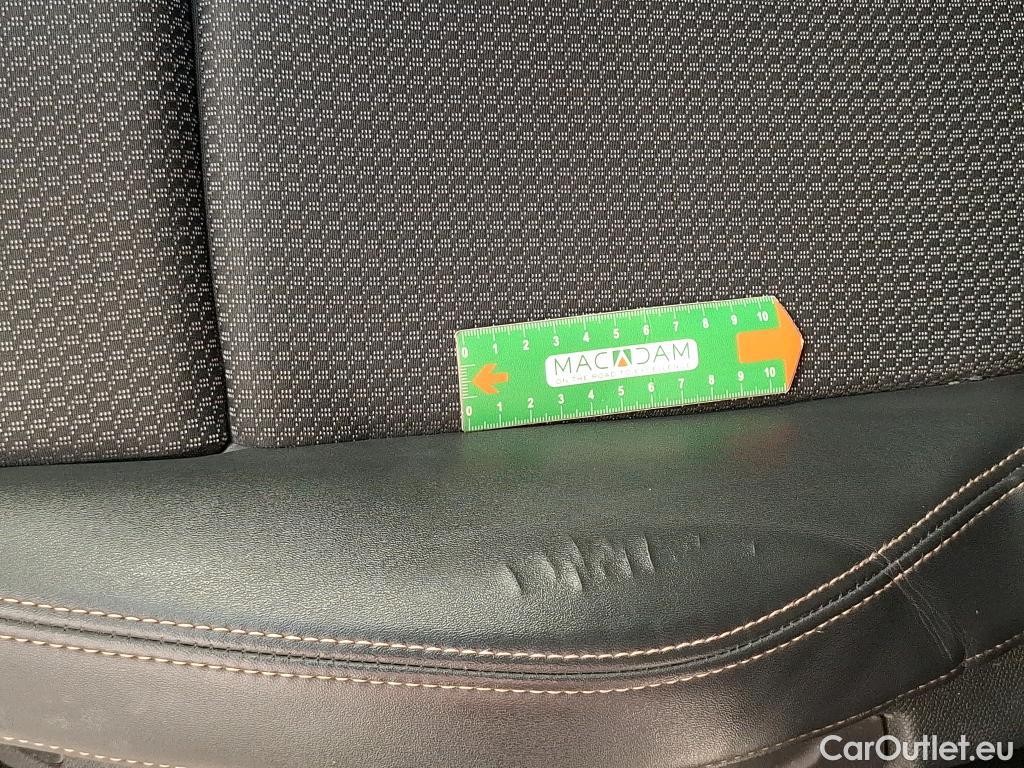  Peugeot  508 PEUGEOT  SW / 2018 / 5P / Break HYBRID 225 E-EAT8 GT LINE #26