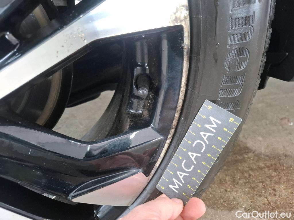  Peugeot  2008  Allure Business 1.5 HDi 130CV BVA8 E6d #57