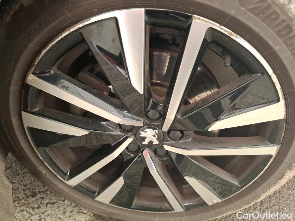  Peugeot  508 PEUGEOT  SW / 2018 / 5P / Break HYBRID 225 E-EAT8 GT LINE #36