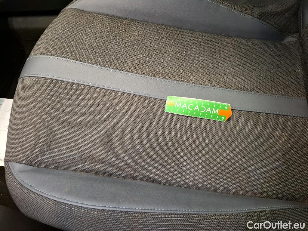  Peugeot  2008  Allure Business 1.5 HDi 130CV BVA8 E6d #8