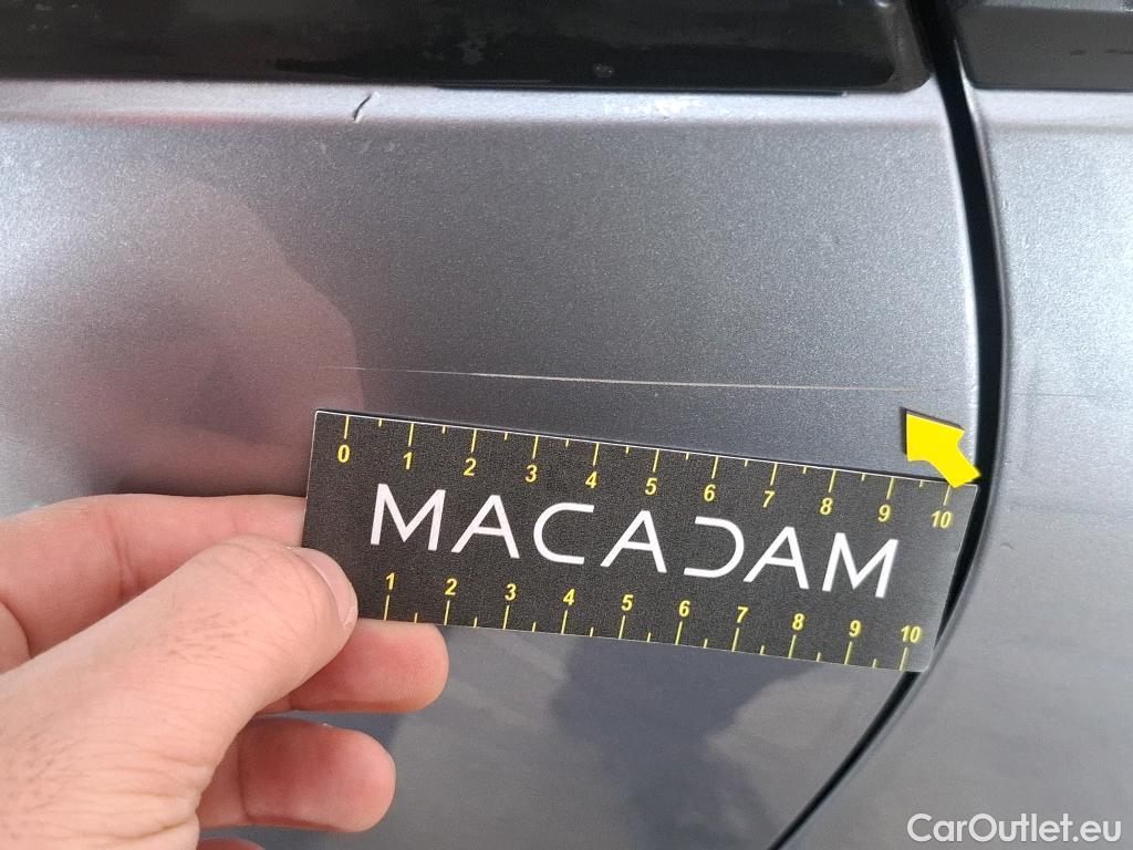  Peugeot  2008  Allure Business 1.5 HDi 130CV BVA8 E6d #15