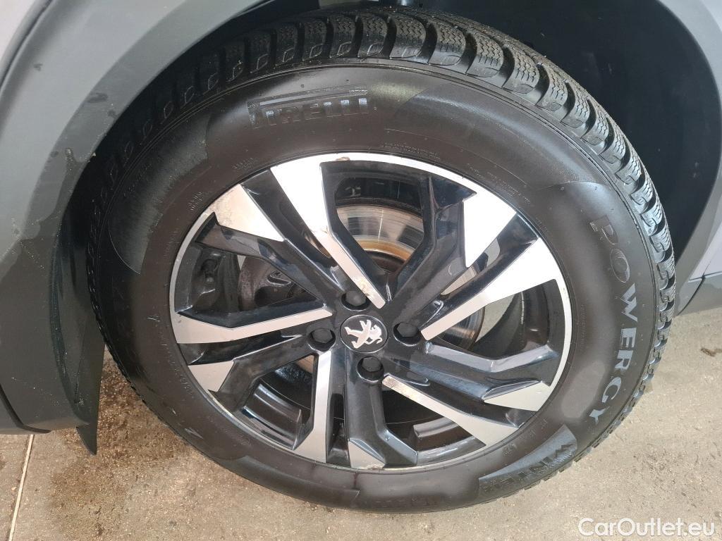  Peugeot  2008  Allure Business 1.5 HDi 130CV BVA8 E6d #71