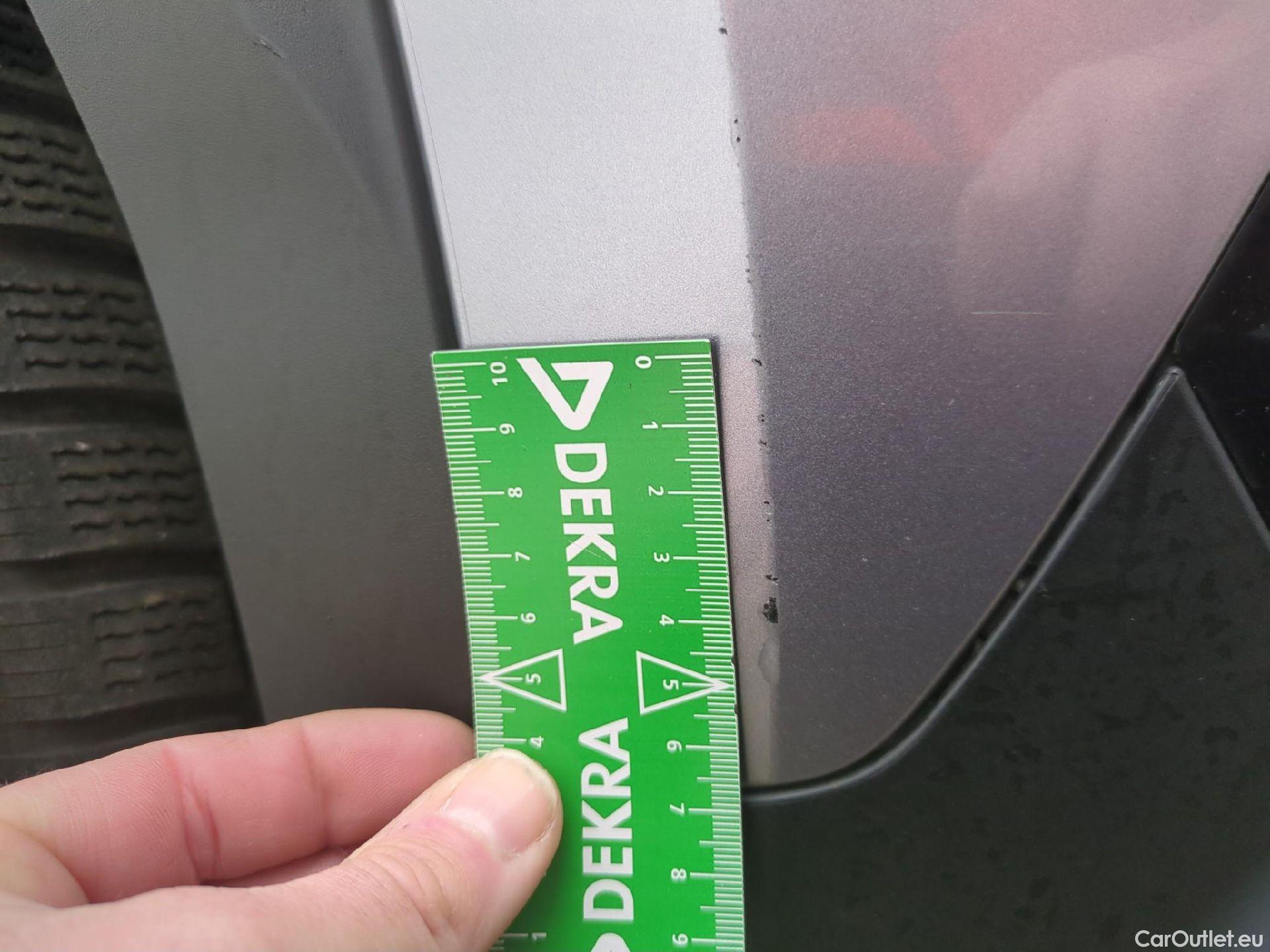  Peugeot  2008  Active Business 1.5 HDi 100CV BVM6 E6d #9