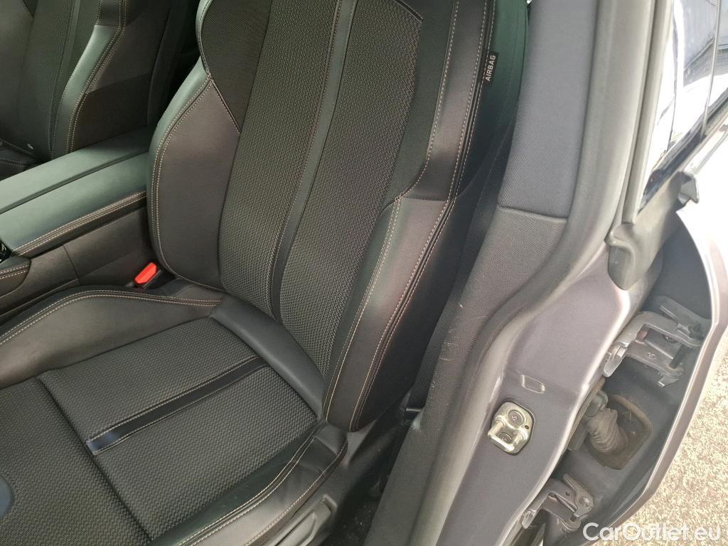  Peugeot  508 PEUGEOT  SW / 2018 / 5P / Break HYBRID 225 E-EAT8 GT LINE #53