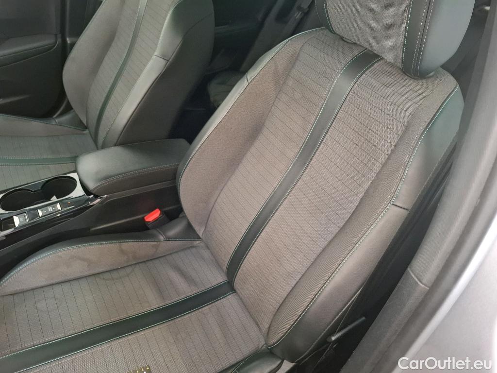  Peugeot  2008  Allure Business 1.5 HDi 130CV BVA8 E6d #84