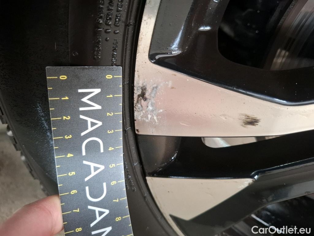  Peugeot  2008  Allure Business 1.5 HDi 130CV BVA8 E6d #51