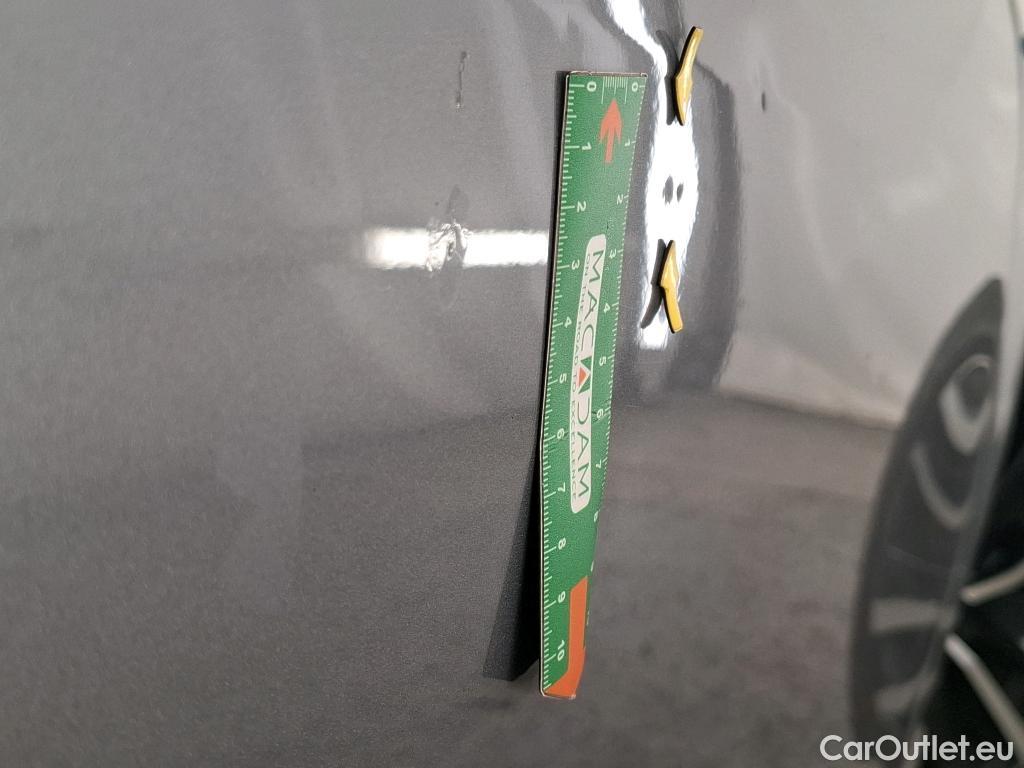  Peugeot  508 PEUGEOT  SW / 2018 / 5P / Break HYBRID 225 E-EAT8 GT LINE #48