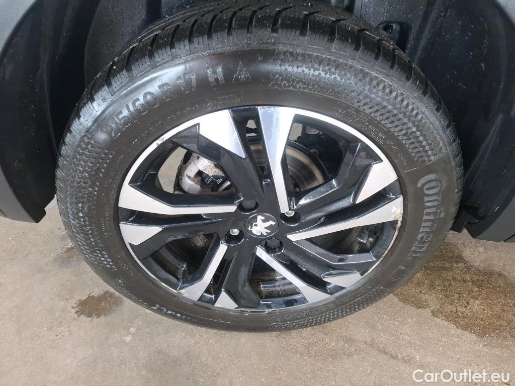  Peugeot  2008  Allure Business 1.5 HDi 130CV BVA8 E6d #53