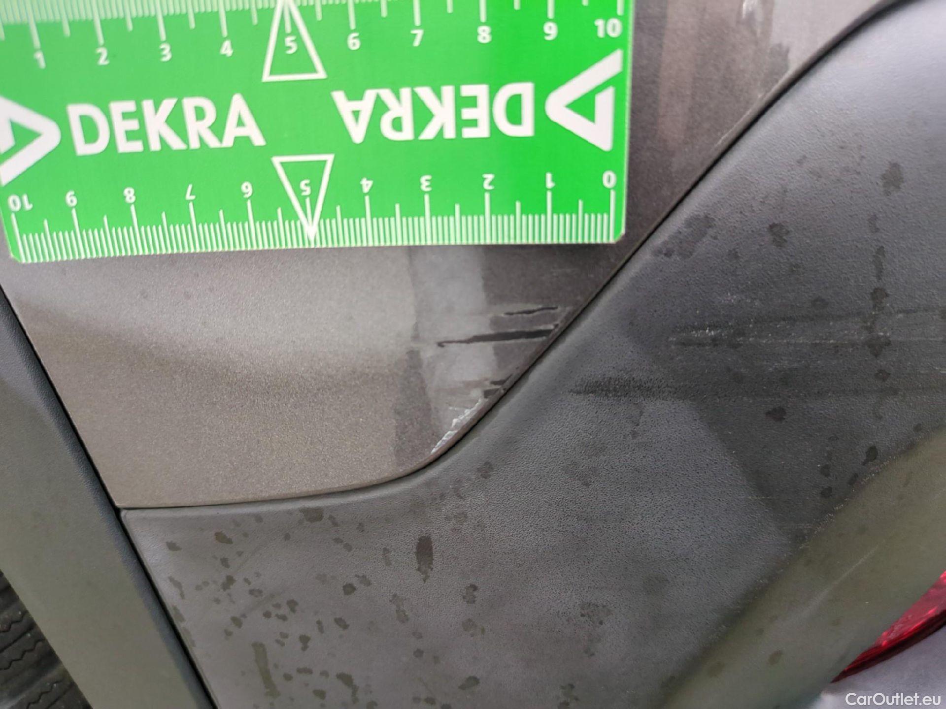  Peugeot  2008  Allure Business 1.2 PureTech 130CV BVA8 E6d #119